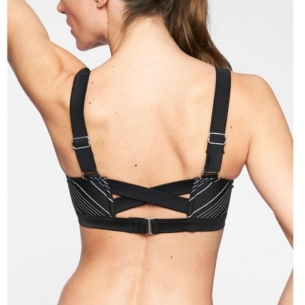 Athleta Chevron Bikini Top Size 38 B/C
